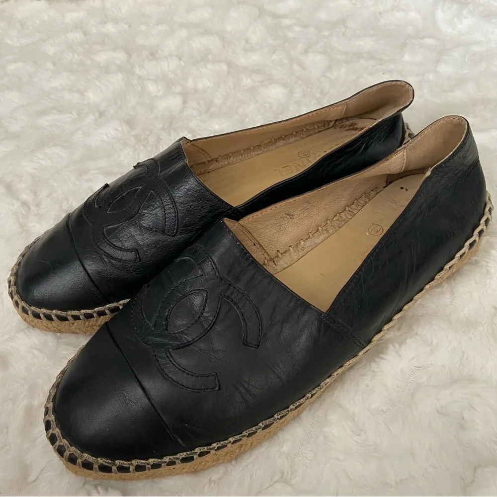 Chanel Black Lambskin Leather Espadrilles Flats Slip on CC Logo